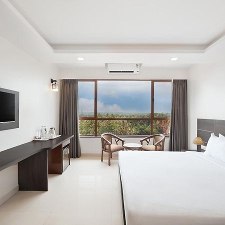 Bsg Porvorim Regency Hotel Goa Exterior foto